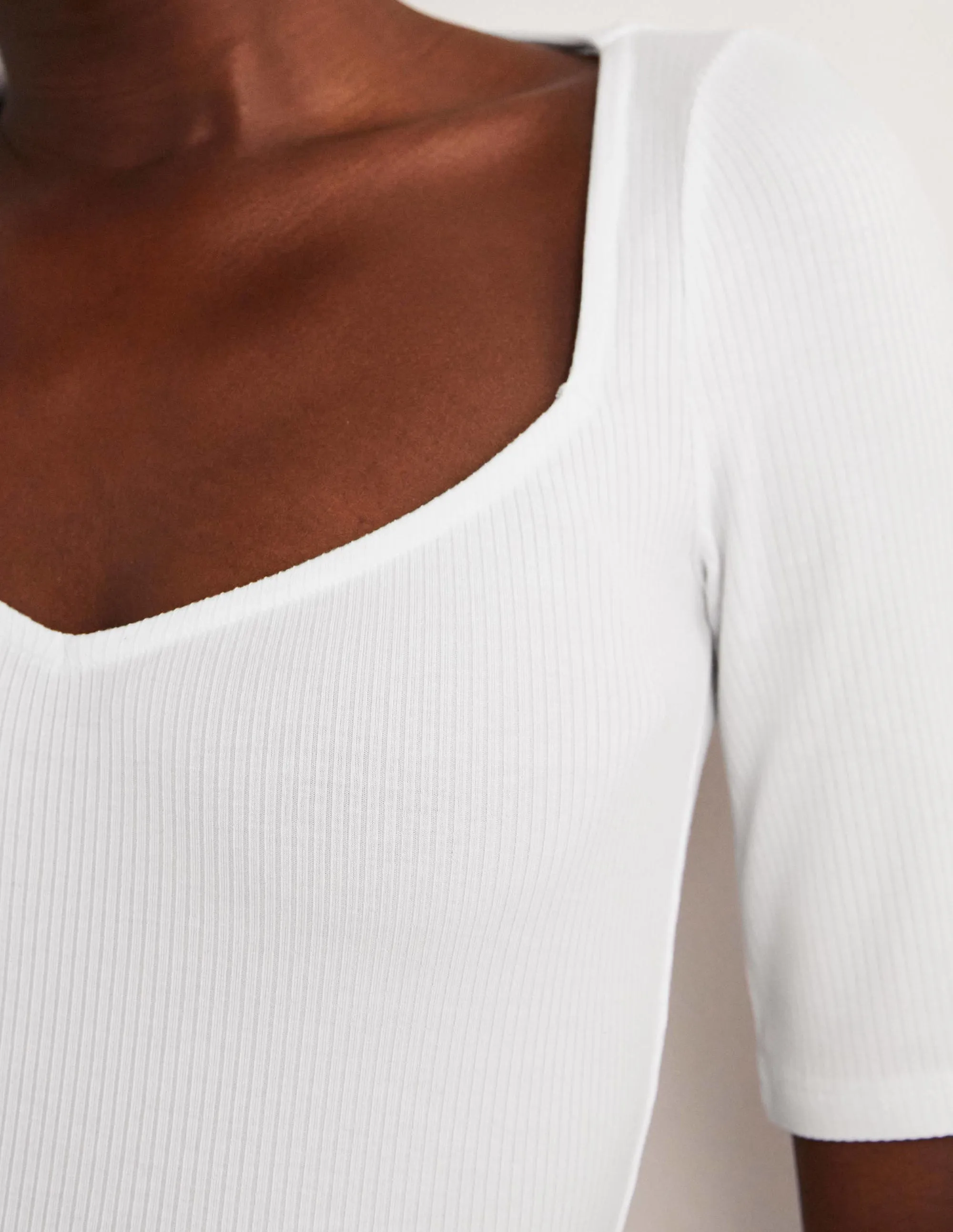 Soft Ribbed Sweetheart T-shirt-White